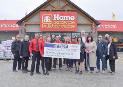 Beach Builders Home Hardware donates $35,000 to twin-pad arena and library project