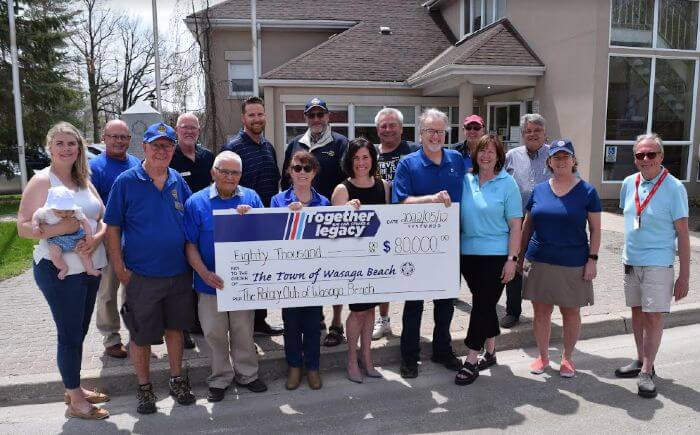 Rotary Club of Wasaga Beach Donates To The Twin-Pad Arena and Library